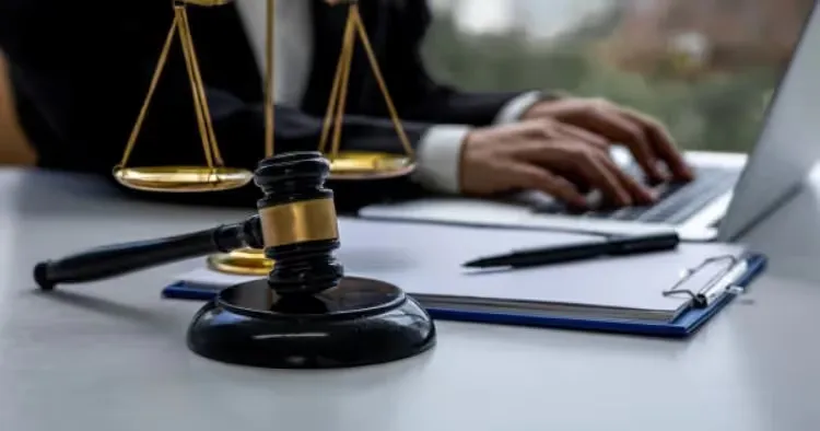 Top 10 Ways YouTube Videos Can Help Lawyers Build Their Brand